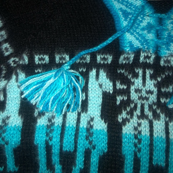 Kactus Artesanias - Hooded Alpaca Sweater - Picture 5 of 8